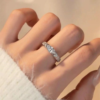 🚨 LAST DAY 90% OFF : The "Eye of Horus" Geometric Marquise Ring